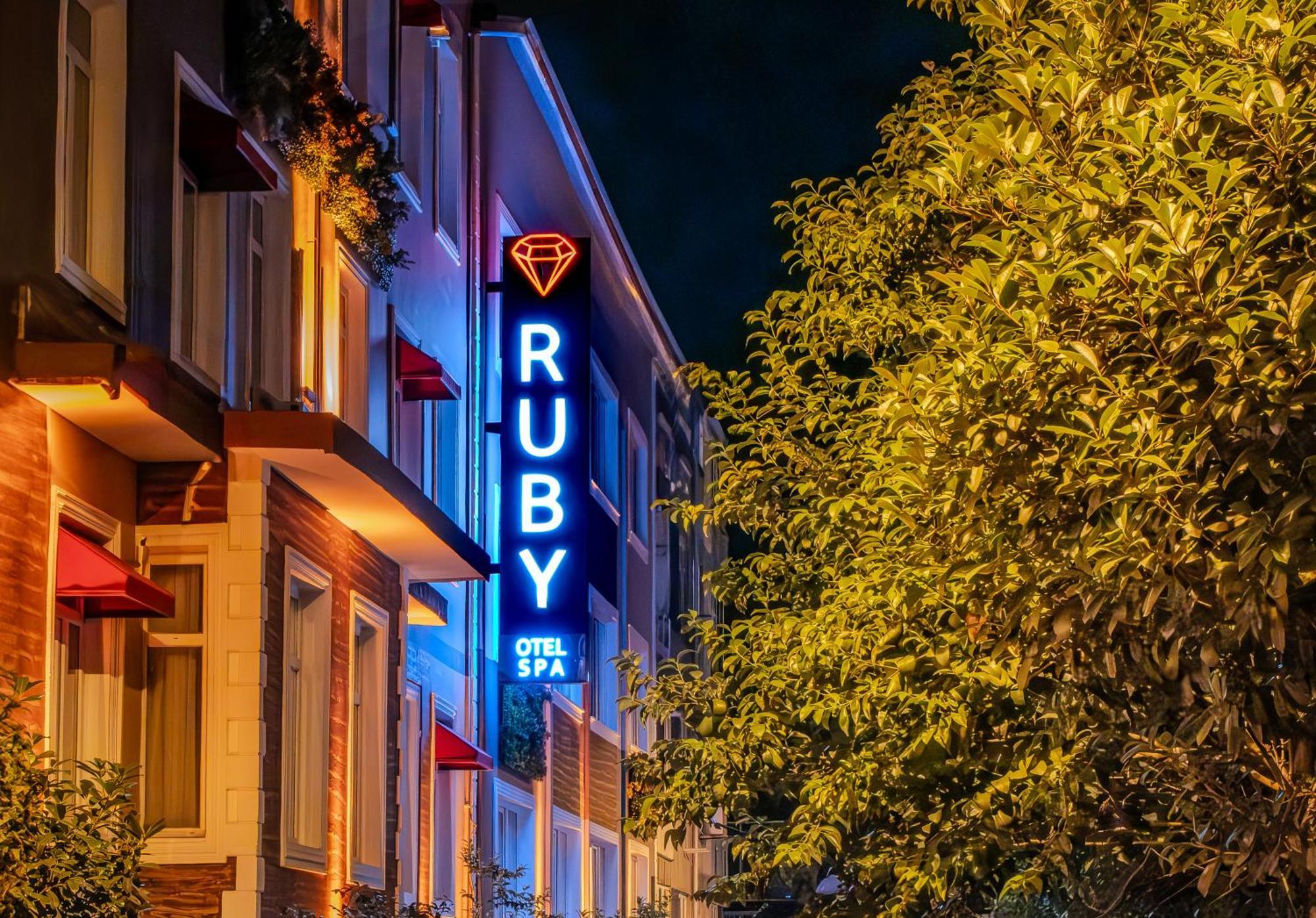 Ruby Hotel Istanbul Exterior photo